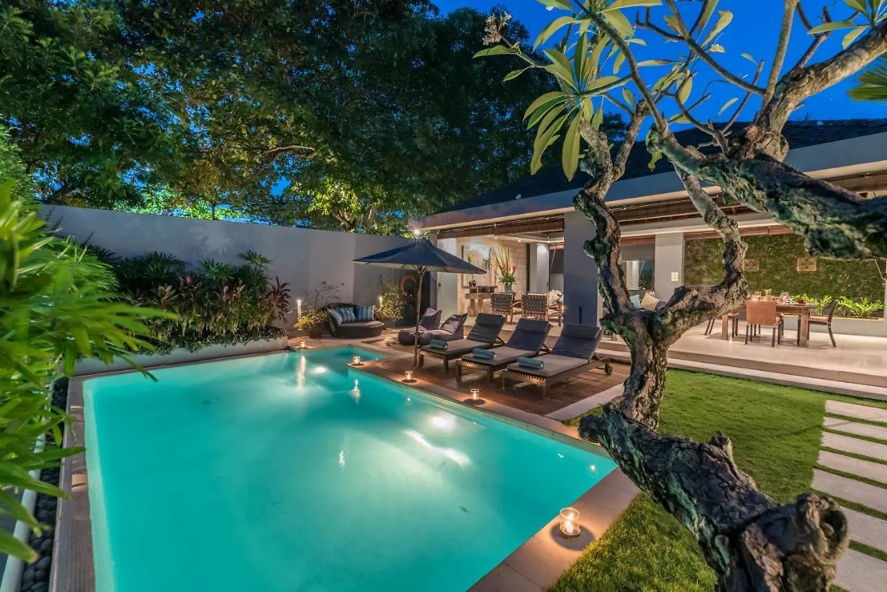 Kembali Villas Seminyak 0*,